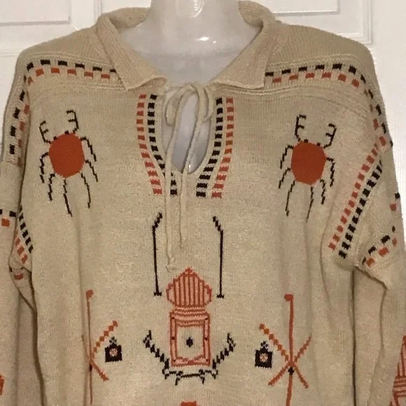 Wanna B Halloween Inspired Sweater Size S - Picture 4 of 11